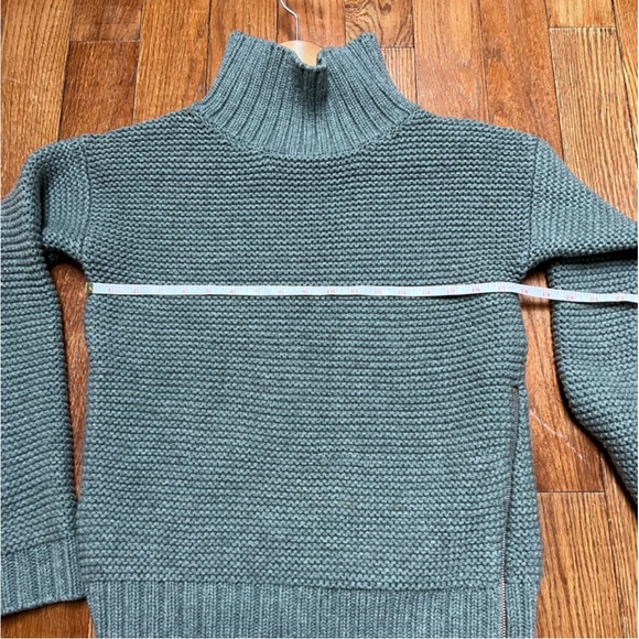 Lululemon Karma Kurmasana Merino Wool Grey Cozy Sweater - Picture 9 of 11